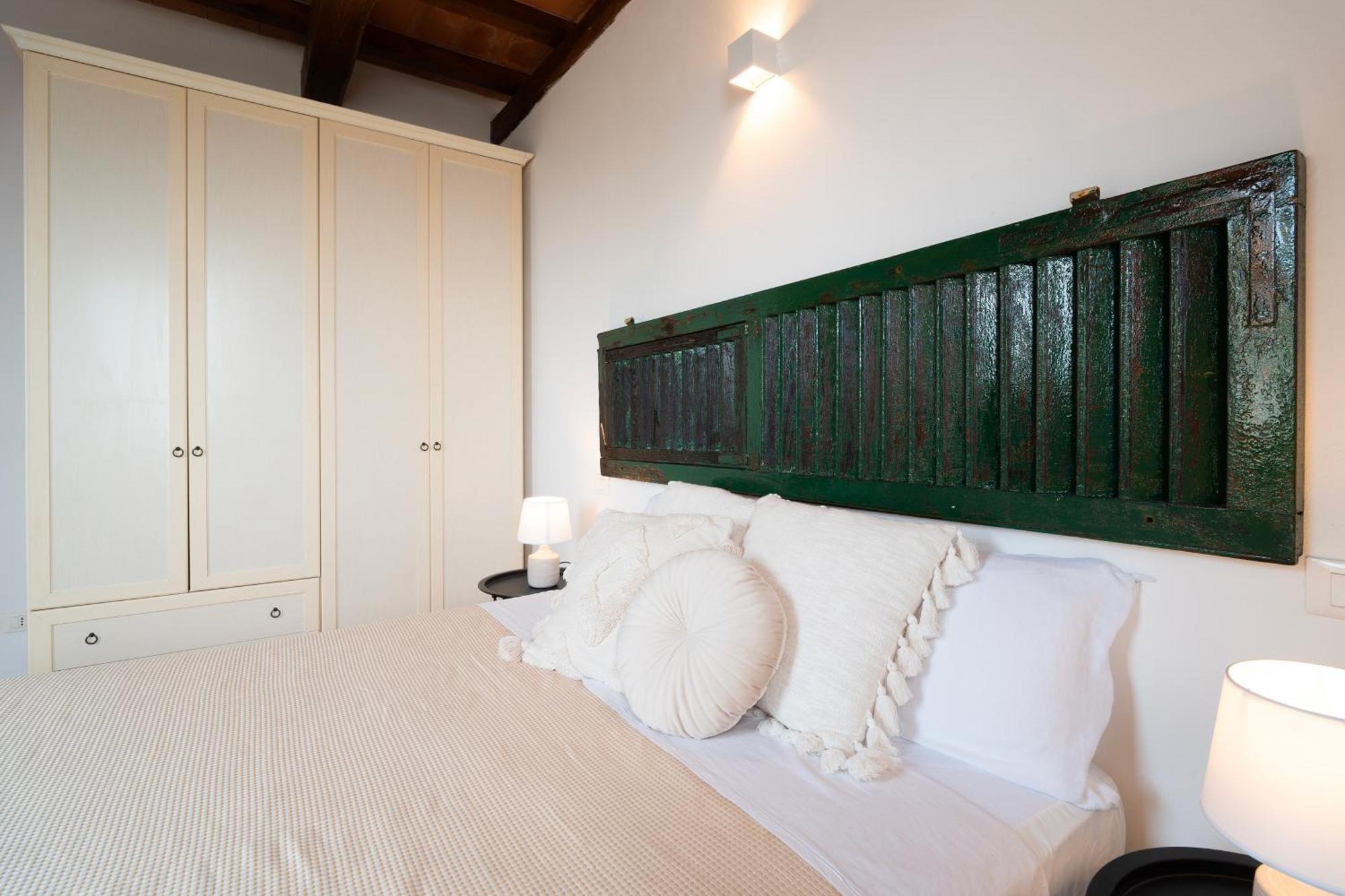 Apartment Seaview House Free Parking & Private Garden La Spezia
